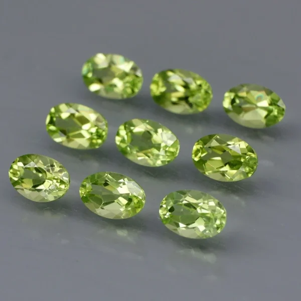 4.85 karátos peridot szett almazöld 6 x 4 mm - Image 2