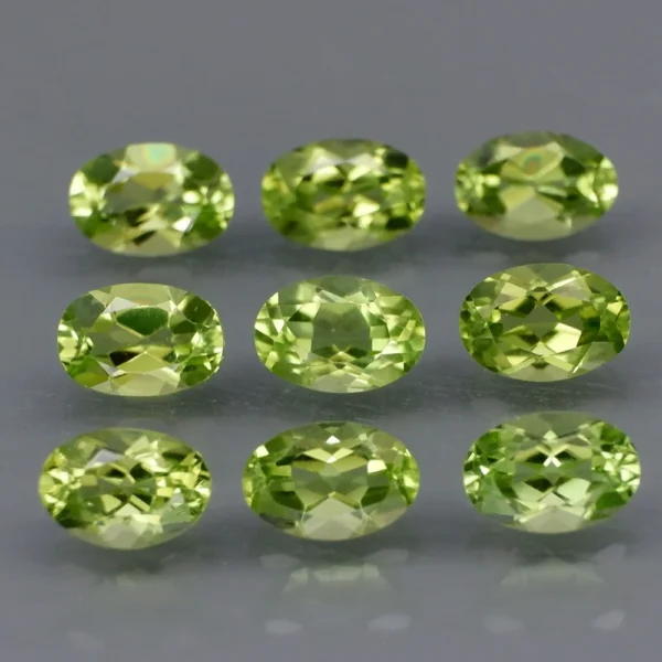 4.85 karátos peridot szett almazöld 6 x 4 mm