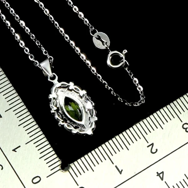 Ezüst medál peridot drágakővel lánccal - Image 3