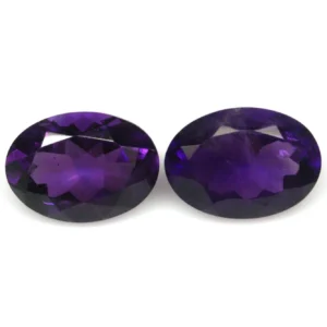 11.06 karátos ametiszt drágakő pár 14 x 10 mm
