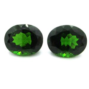 6.0 karátos krómdiopszid drágakő pár